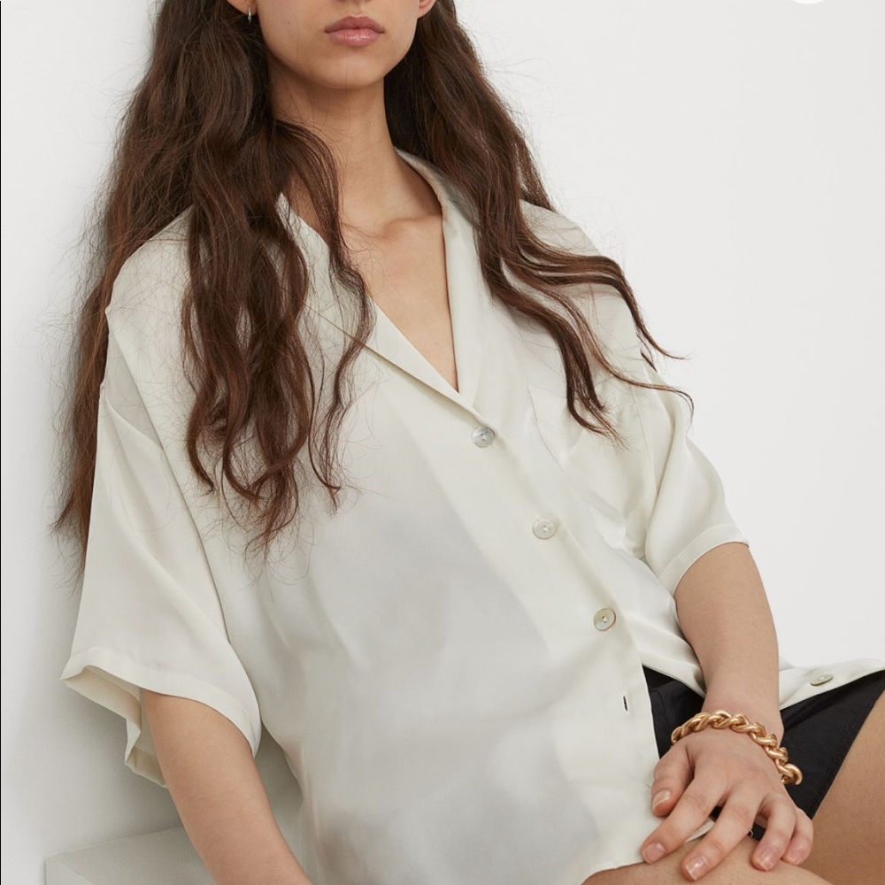H & M resort shirt NWT
